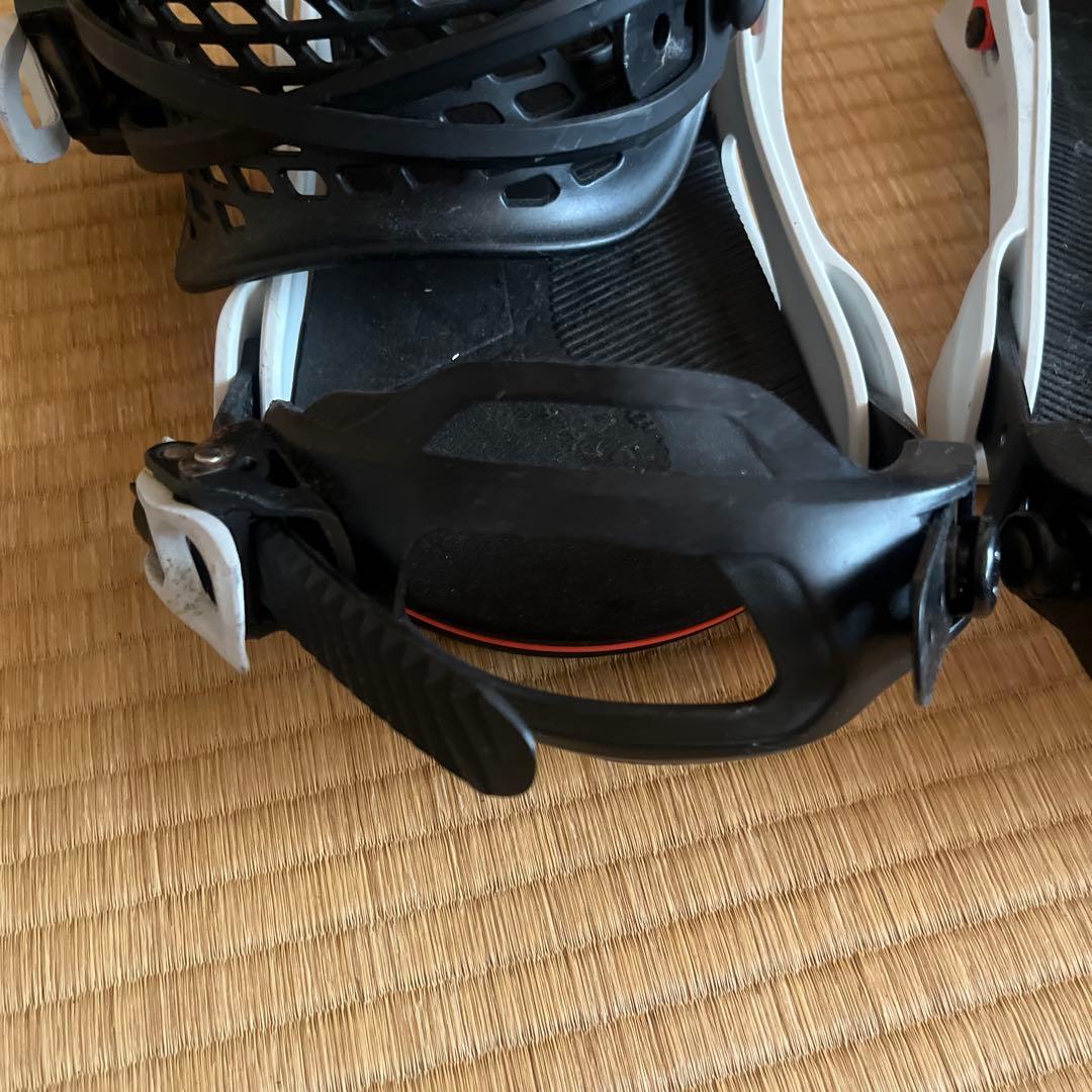 BURTON Genesis Mサイズ バートン　ブラック　バインディング