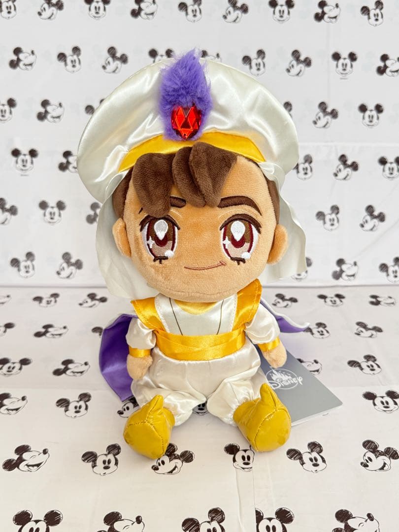 ディズニーストア　アラジン　ぬいぐるみ　tiny
