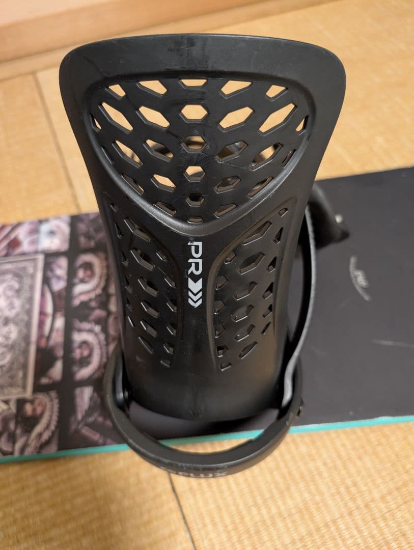 スノーボード・ビンディングセット／ 　Ｐｌｕｔｏｎｉｕｍ(ダブルキャンバー)