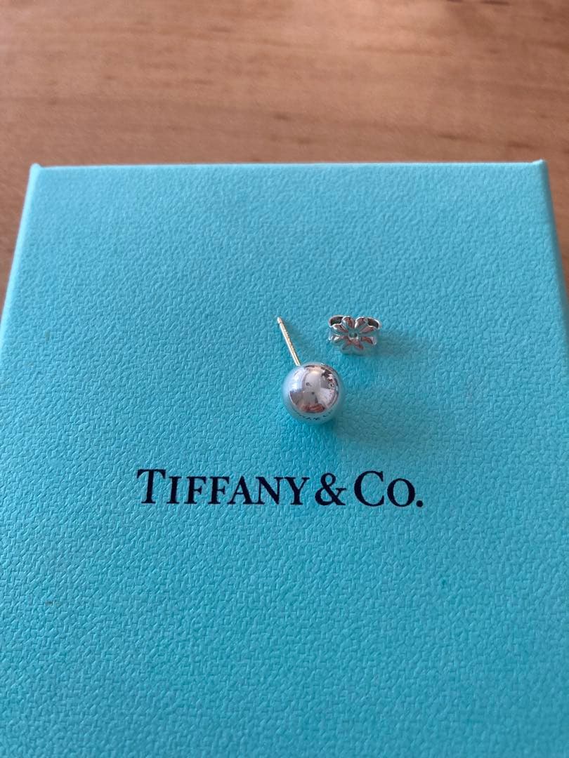 Tiffany & Co. ティファニー　シルバー　ボールピアス