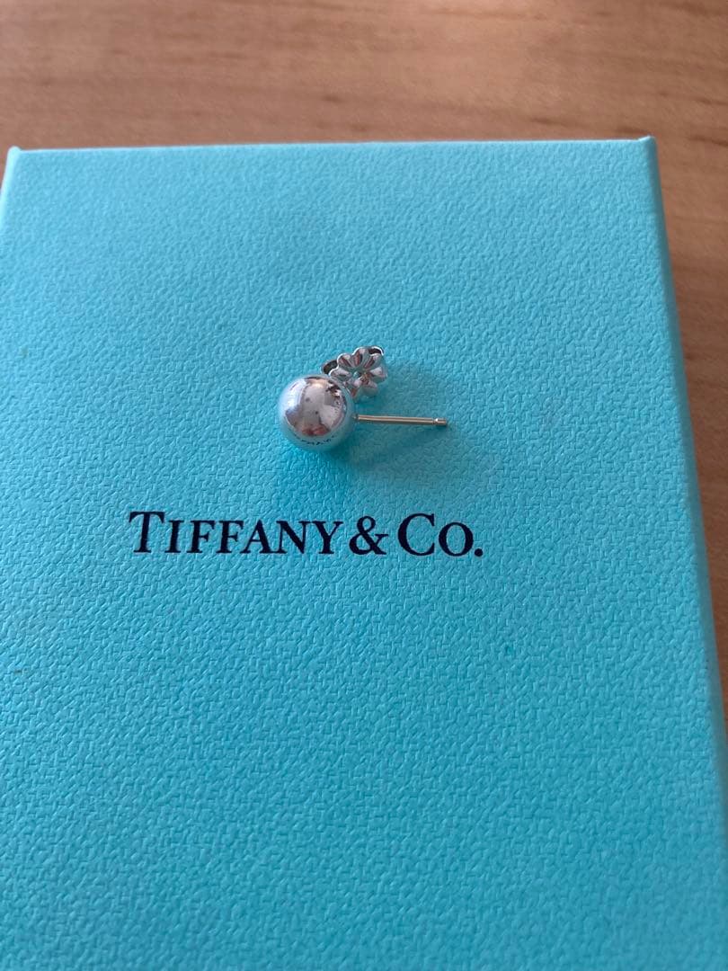 Tiffany & Co. ティファニー　シルバー　ボールピアス