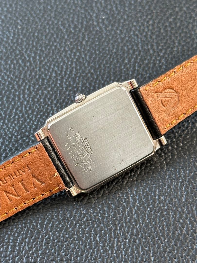 セイコー ドルチェ Seiko Dolce スクエアケース 時計 稼働品