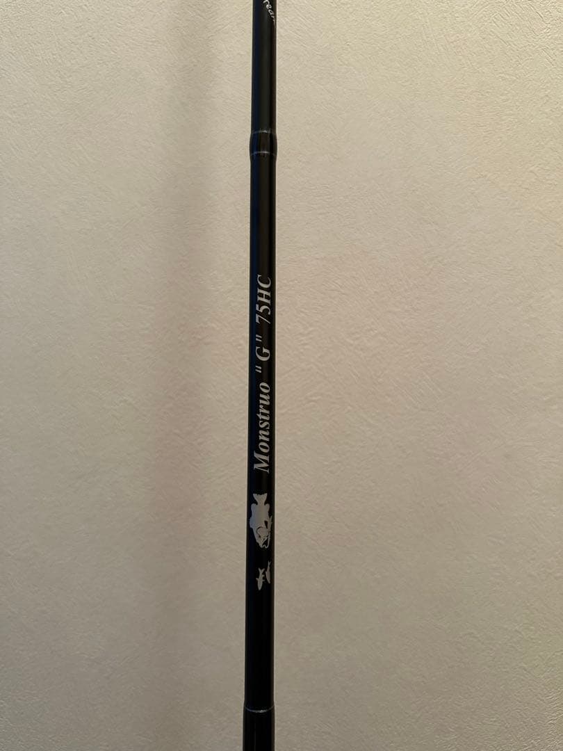 ツララ　モンストロG 75HC バスロッド 専用ケース付き