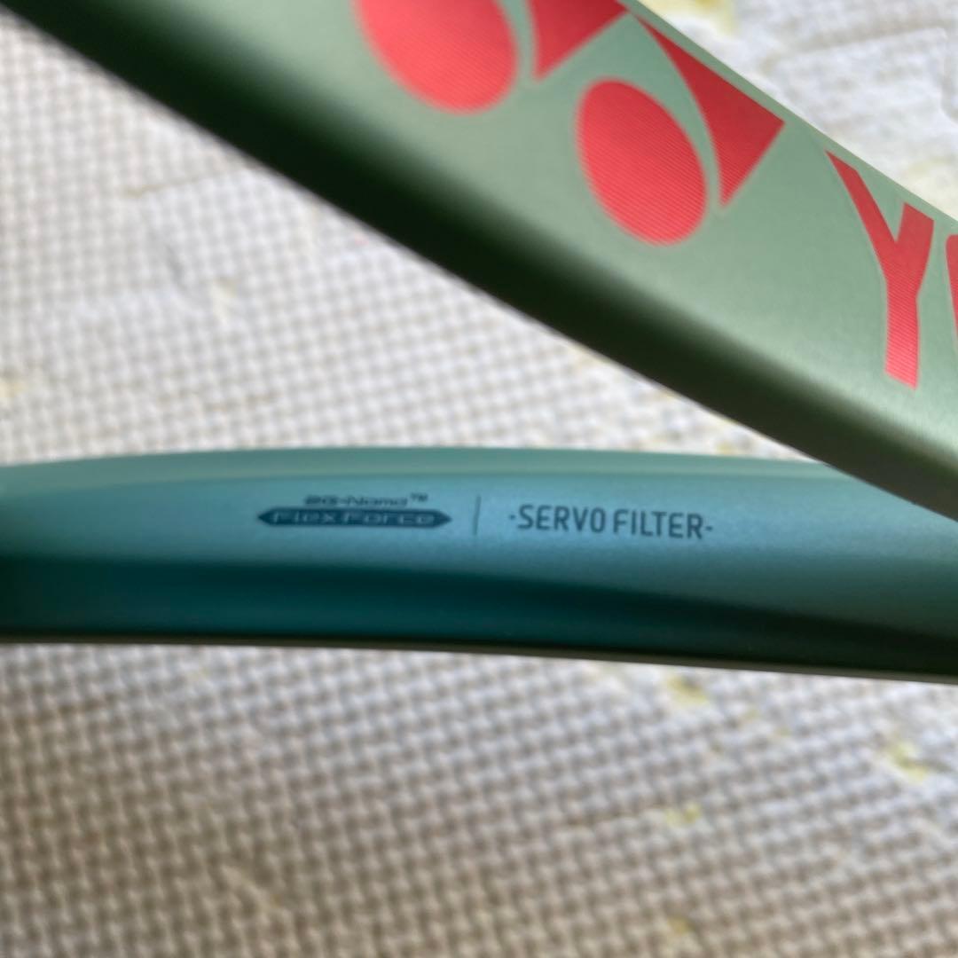 テニスラケット　Yonex Percept 100L G1