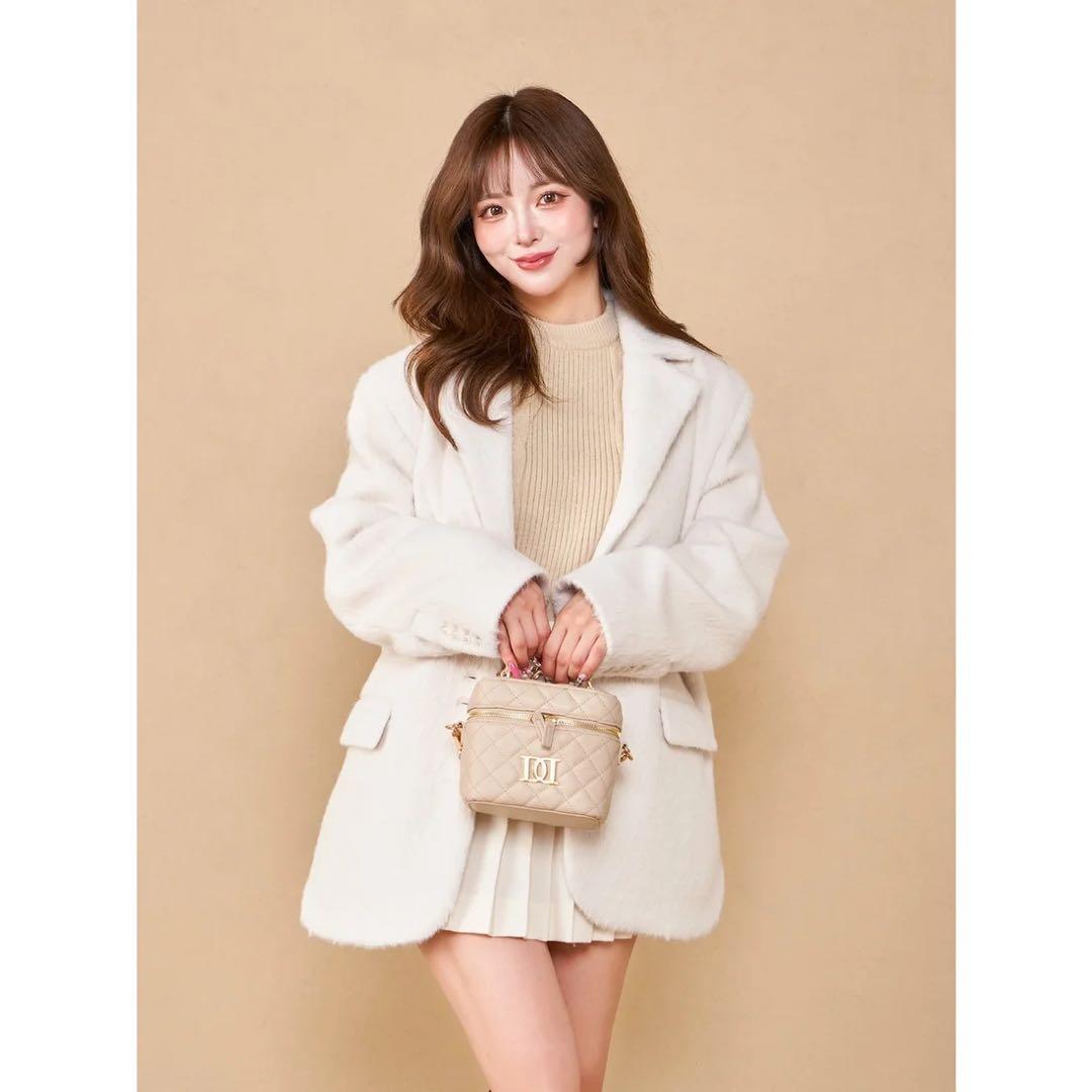 新品タグ付き ダーリッチ シャギーオーバージャケットコート アイボリー