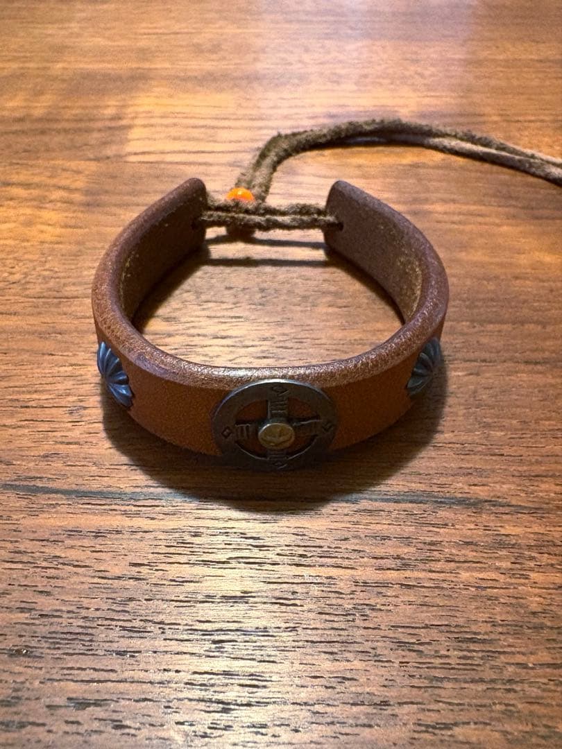 ゴローズ goro's レザーブレスレット