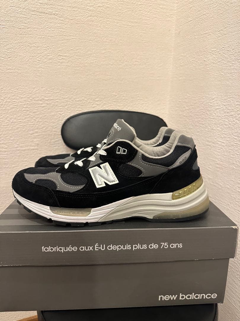 靴 new balance M992EB