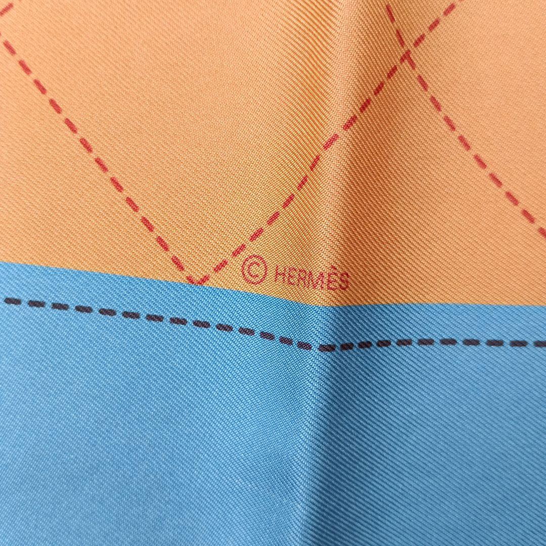 美品　エルメス90スカーフ リバーシブル tapis de selle