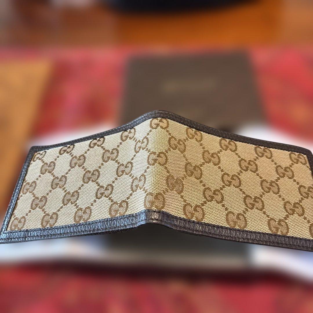 お値下げしました❗️GUCCI GGキャンバス 二つ折り財布