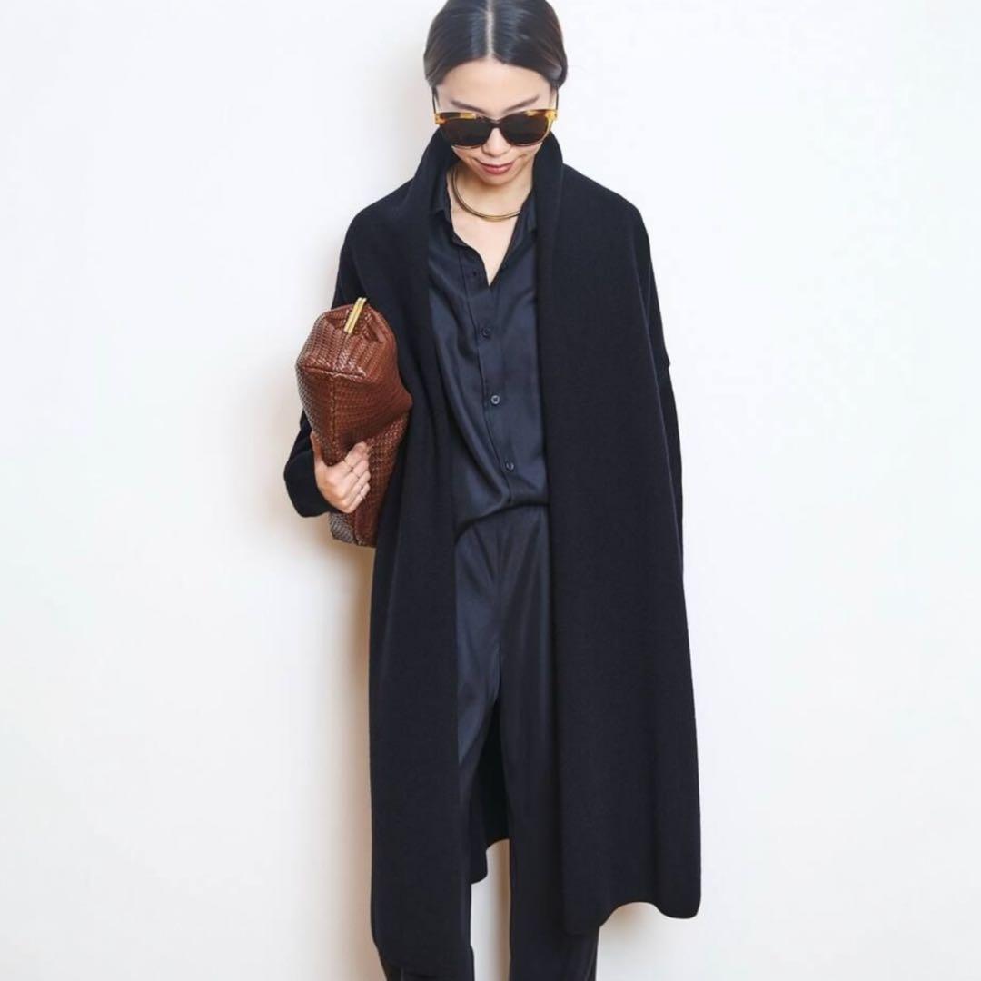 【ほぼ未使用❣️】ミューズドゥーズィエムクラス スムースニットガウンコート 黒