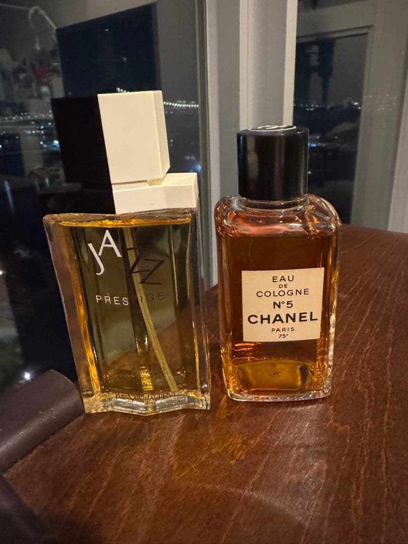 CHANELEaudeCologne No. 5 &イブサンローランJAZZ香水