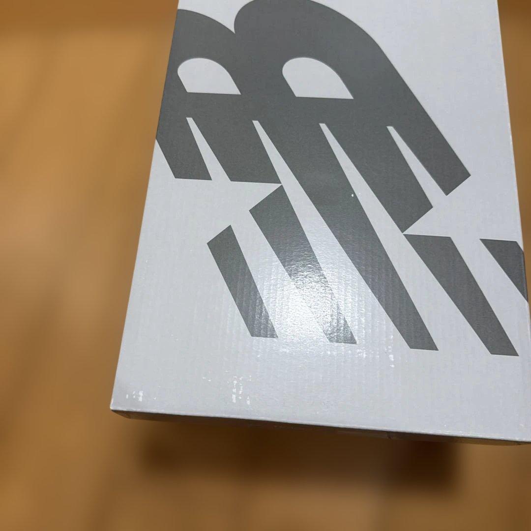 ニューバランスU992GYサイズ28cm色はグレイ