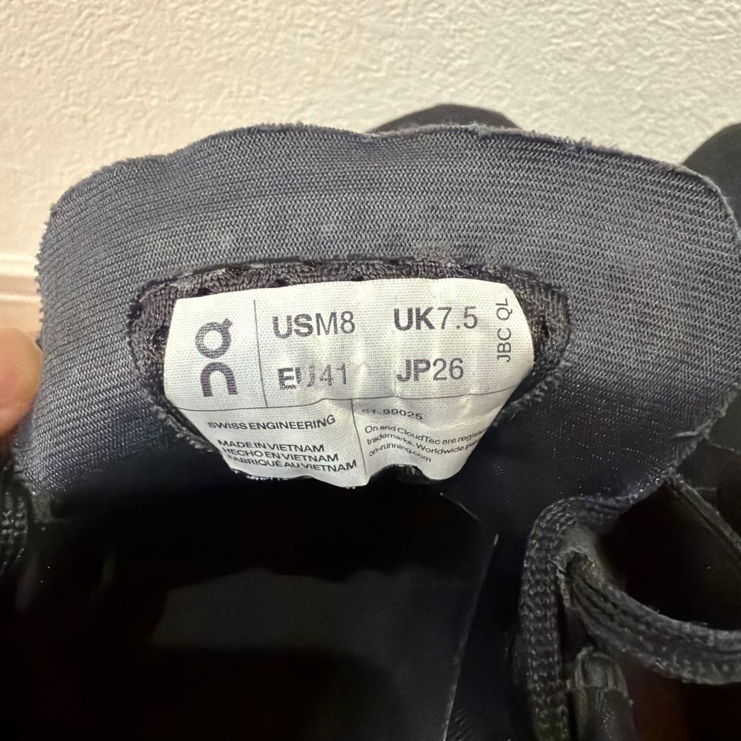 ちりさん専用　on Cloudmonster オールブラック