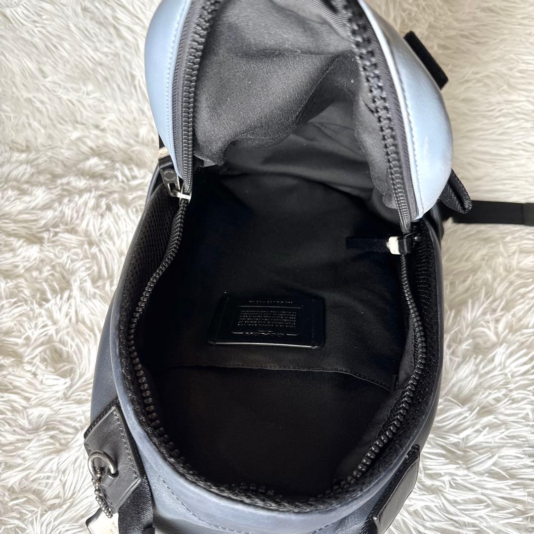 COACH ボディバッグ ショルダー シグネチャー レザー PVC 斜めがけ