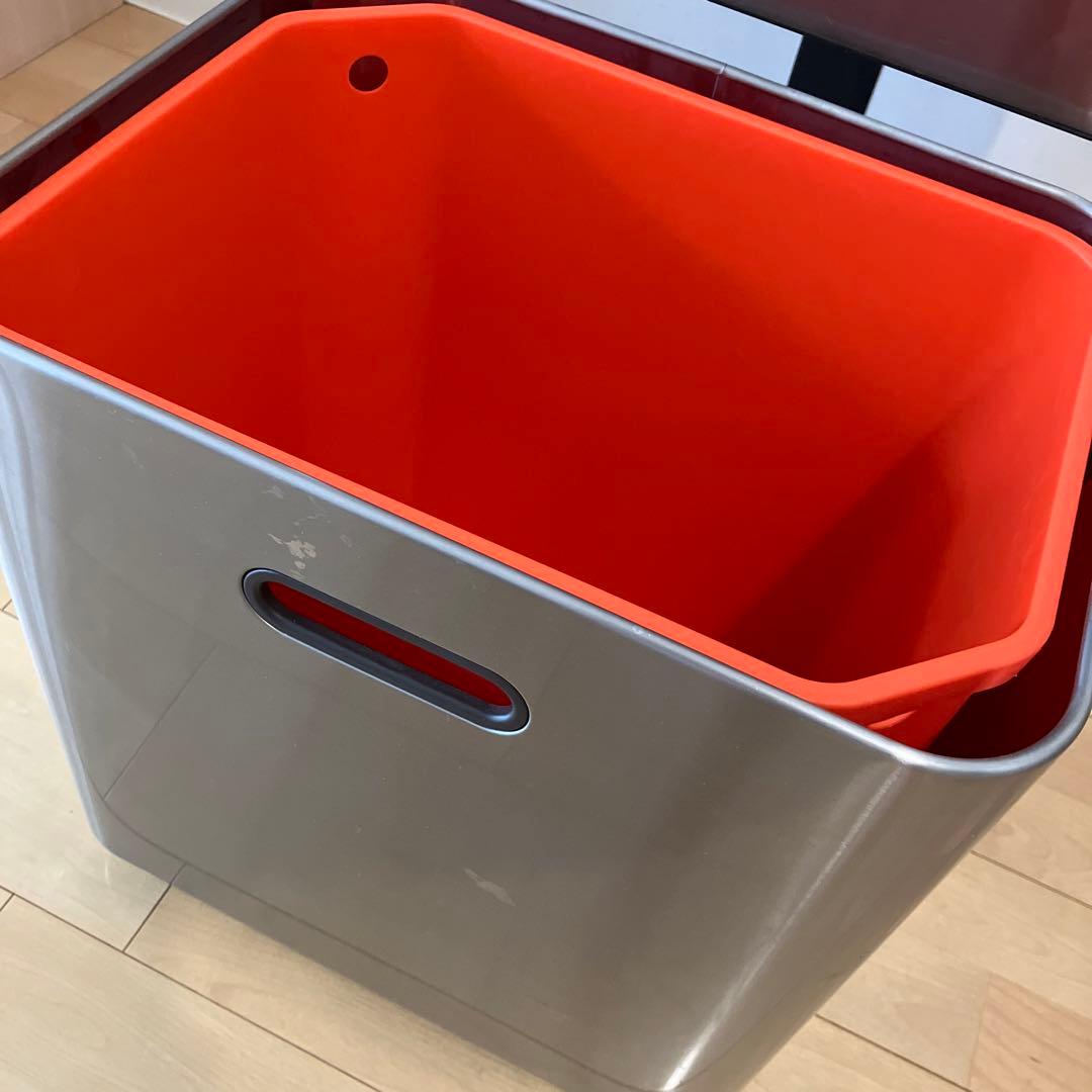 JOSEPH JOSEPHゴミ箱　トーテムマックス60L ステンレススチール