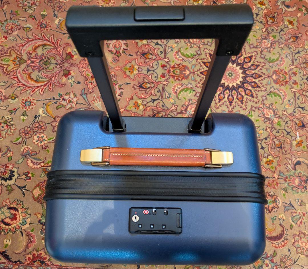 フェリージ FELISI旅行用トロリーケース (キャリーカートハードケース)美品