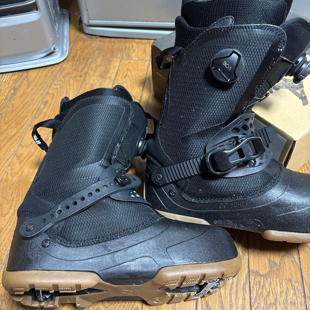 ヨネックス　AZYMAKER BOA AB 27cm