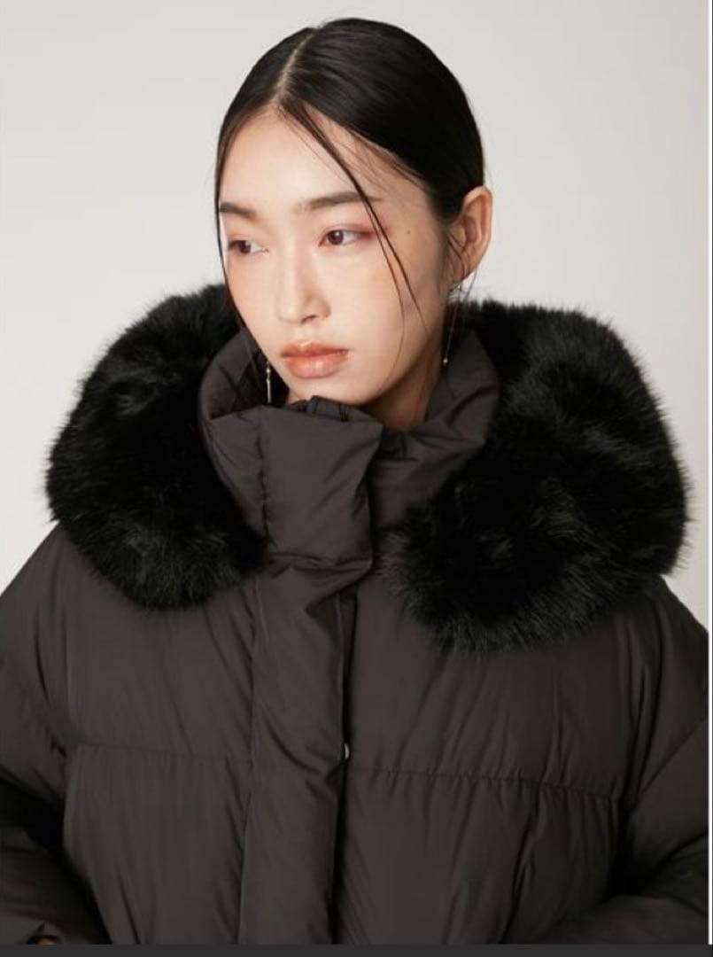 今季完売　フレイアイディー　ファー付きダウン