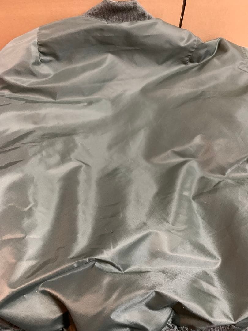 ジャケット・アウター AVIREX MA-1 COMMERCIAL sage color