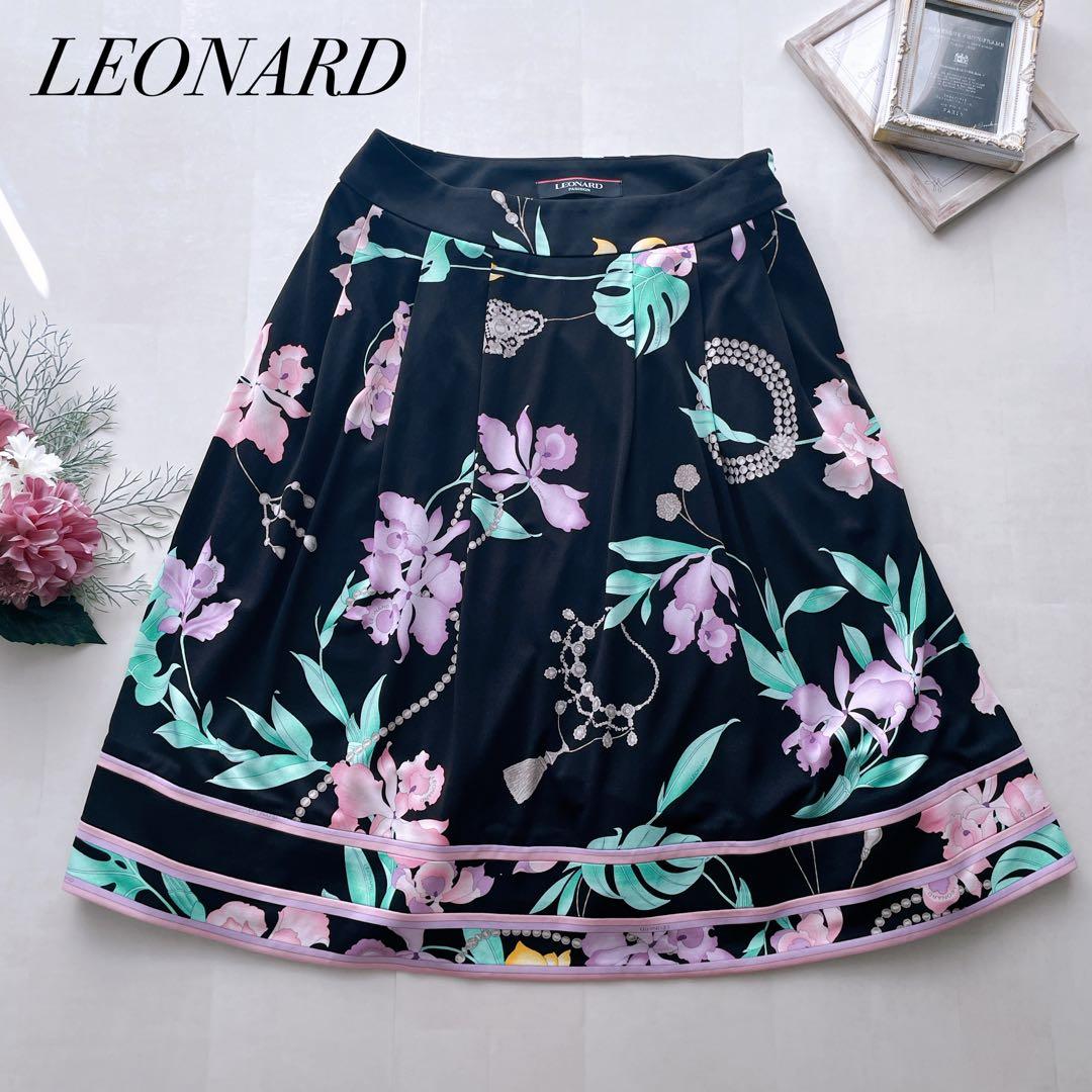極美品✨近年モデル レオナール カンカン素材 フレアスカート トリム 花柄 36