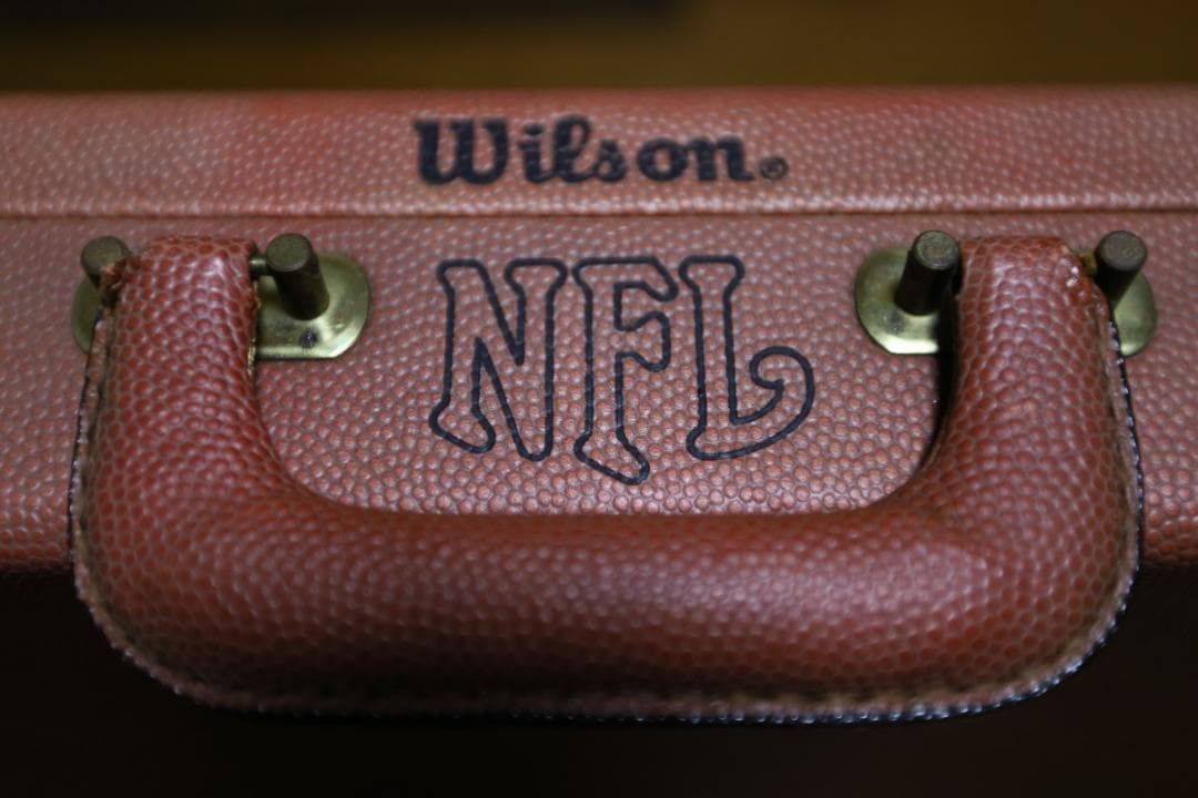 ★NFL公式アタッシュケース★アメリカンフットボール★茶色★80年代