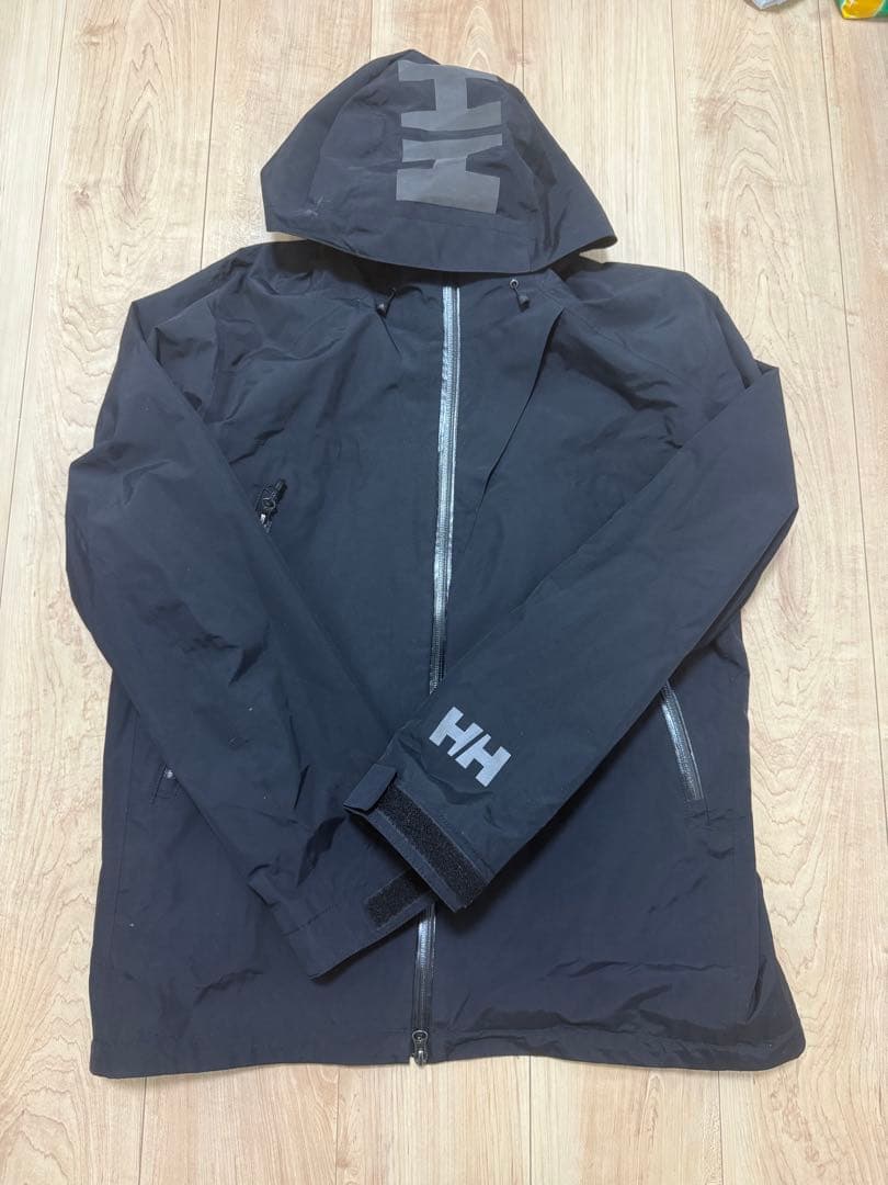 Helly Hansen マウンテンパーカー 黒