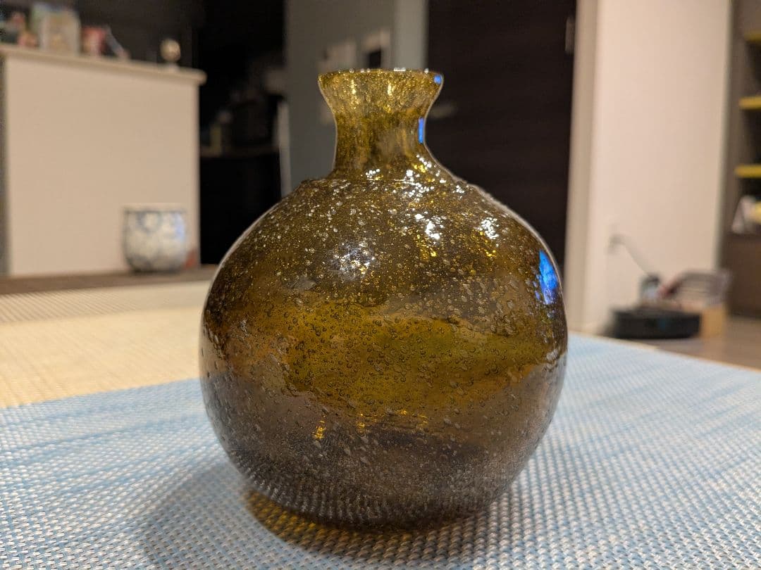 横山秀樹　手吹き硝子　一輪挿　花瓶　ガラス　泡 被せ　吹きガラス　グラス