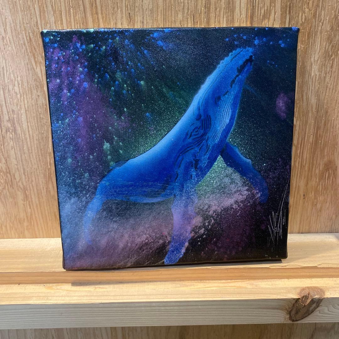クジラの抽象画 青紫色スプレーアートSSMキャンバス