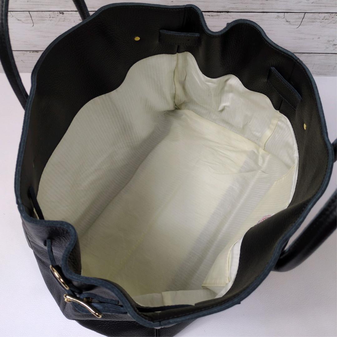 未使用 ヤングアンドオルセン エンボス レザー ベルテッド トートバッグ M