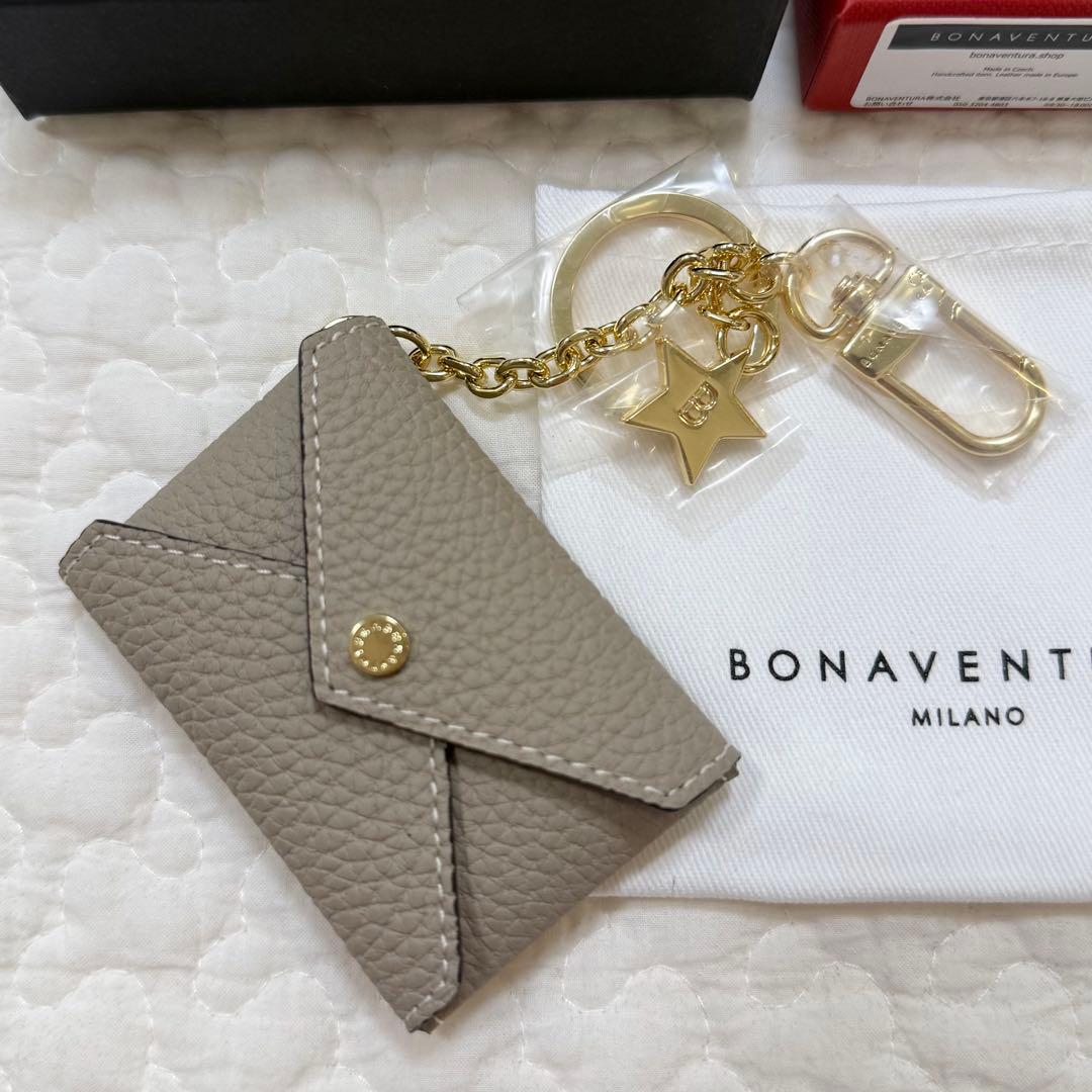 BONAVENTURA ボナベンチュラ スターチェーンキーホルダー グレージュ