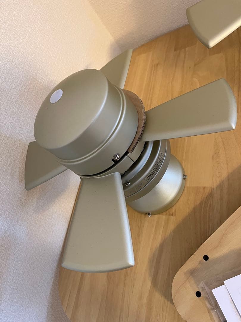 【新品&ほぼ新品】シーリングファン2個セット