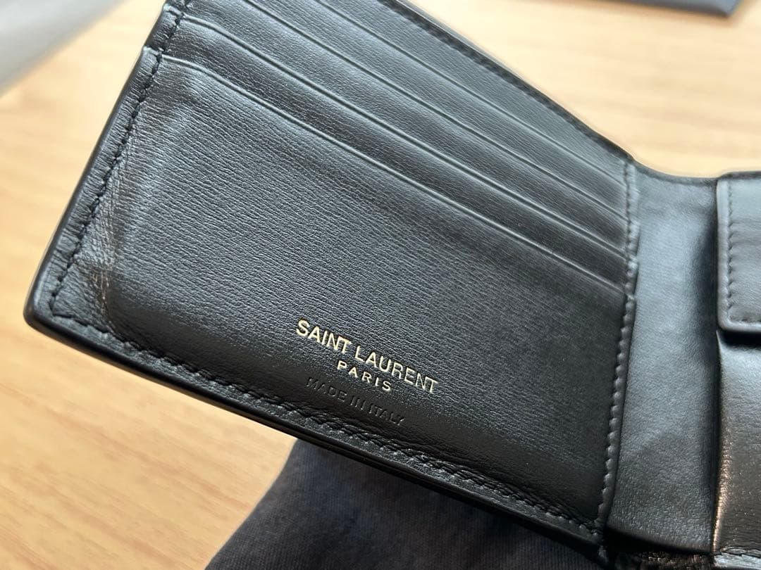 Saint Laurent サンローラン ２つ折り財布 YSL