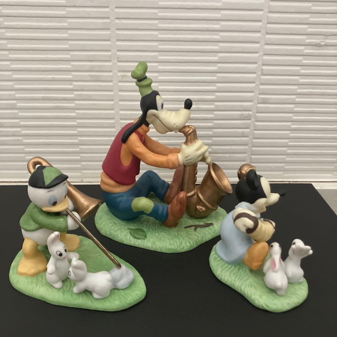 ディズニー　陶器置物　フィギュアリンワールド　オーケストラ　音楽隊