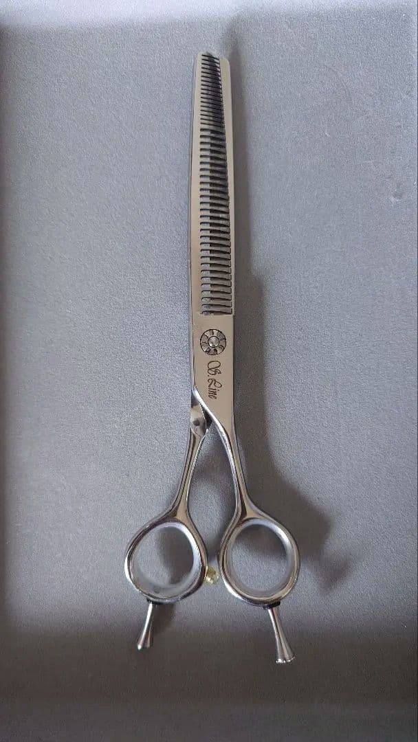 トリミングシザー　シルバーラインSilverline MU700半々手品