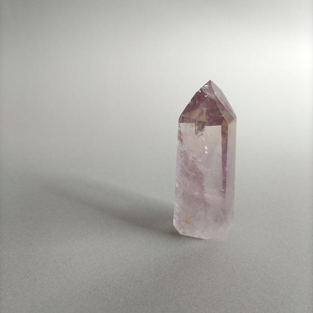 【匿名配送】天然石 蛍光 ファントムアメジスト ポイント ポリッシュ