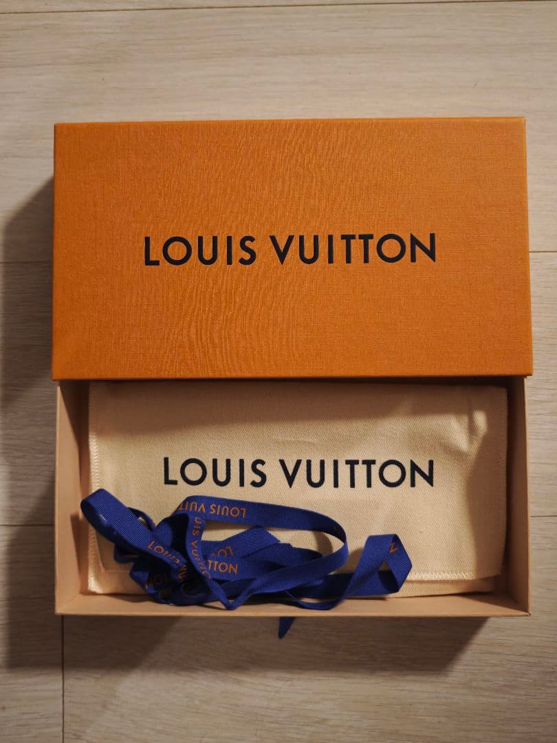 LOUIS VUITTON ポルトフォイユ プラザ NM 長財布