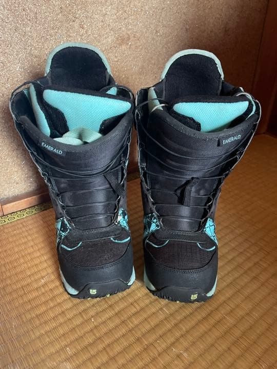 スノーボード ブーツレディースBURTON エメラルド水色