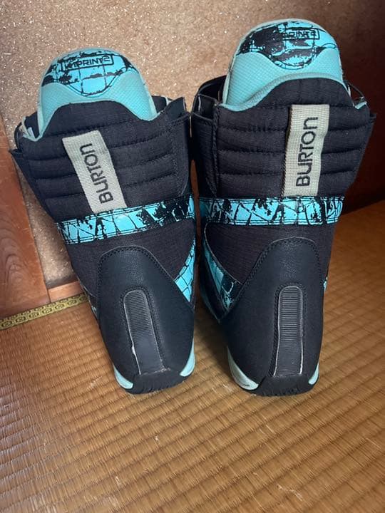 スノーボード ブーツレディースBURTON エメラルド水色
