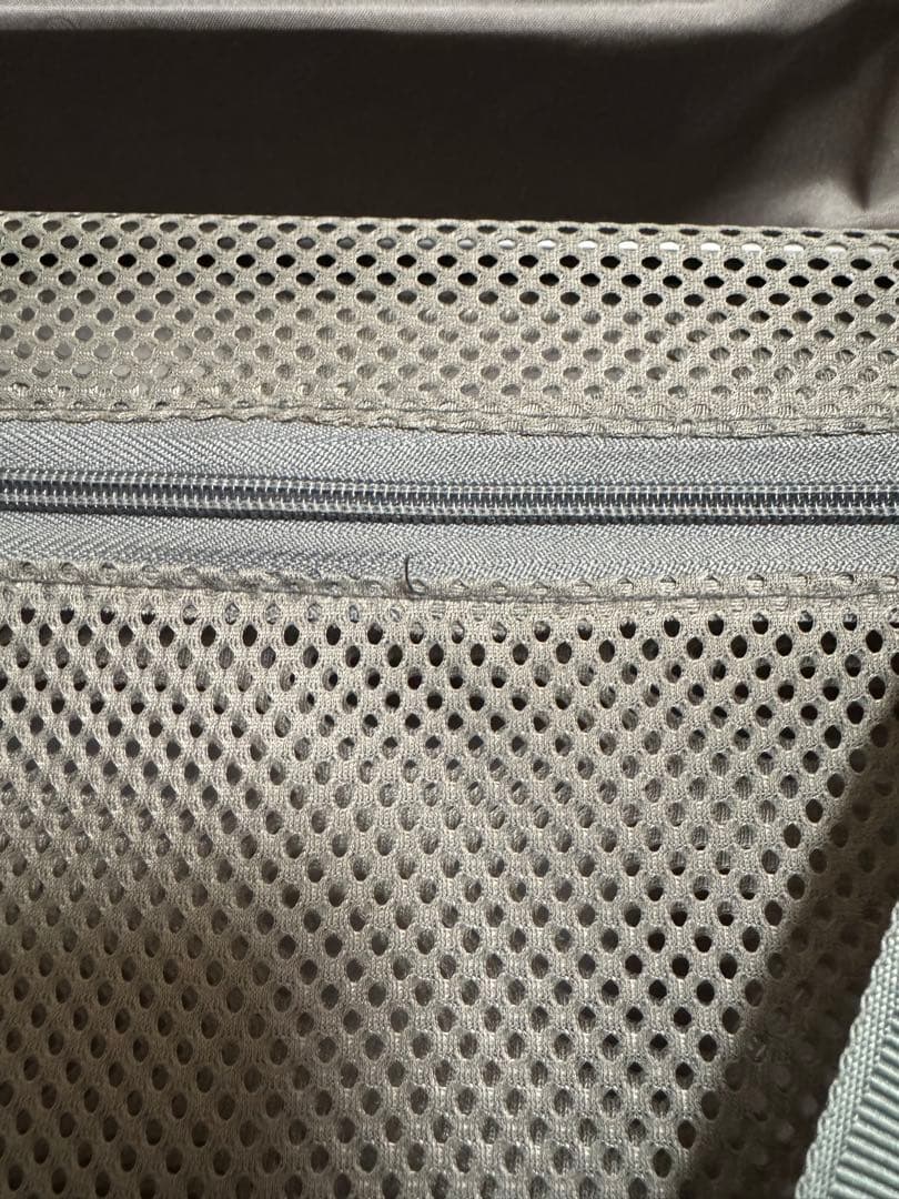 RIMOWA ブラック キャリーケース 中型