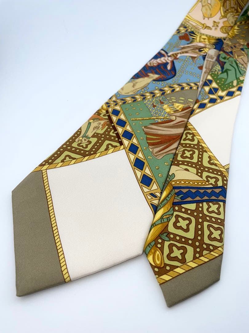 美品 エルメス ハイブランド ネクタイ スカーフ柄 シルク 高級 馬柄 騎士柄