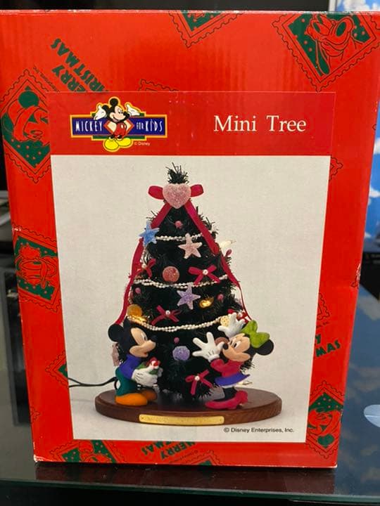 ディズニー　クリスマスツリー　ミニー　ミッキー