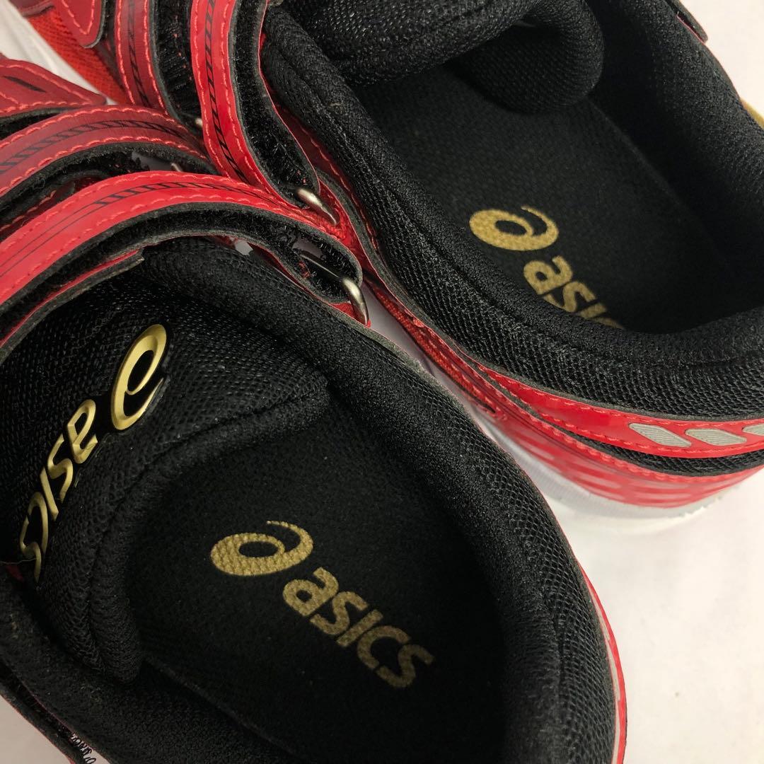 64】asics トレーニング シューズ 赤 3本ベルト 25cm アシックス