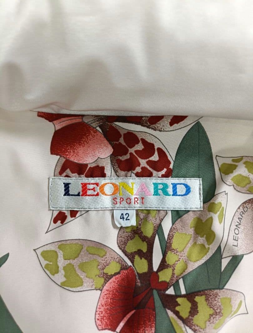 LEONARD 薄ピンクダウンジャケット【サイズ42 L相当】