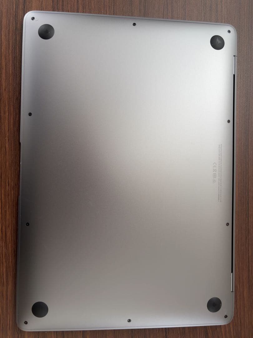 MacBook Air M1 8GB 13インチ 本体