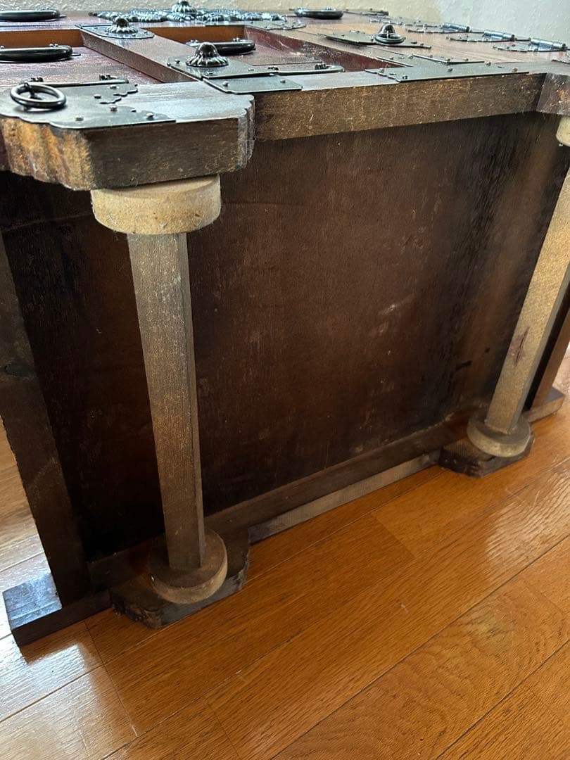 和ダンス　レトロ家具　隠し引き出し　車箪笥　龍