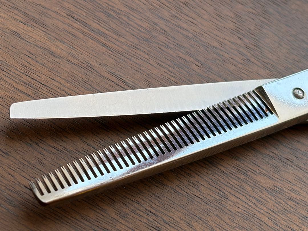 DOGWELL DTS-40 トリミングシザー　スキバサミ　ドッグウェル