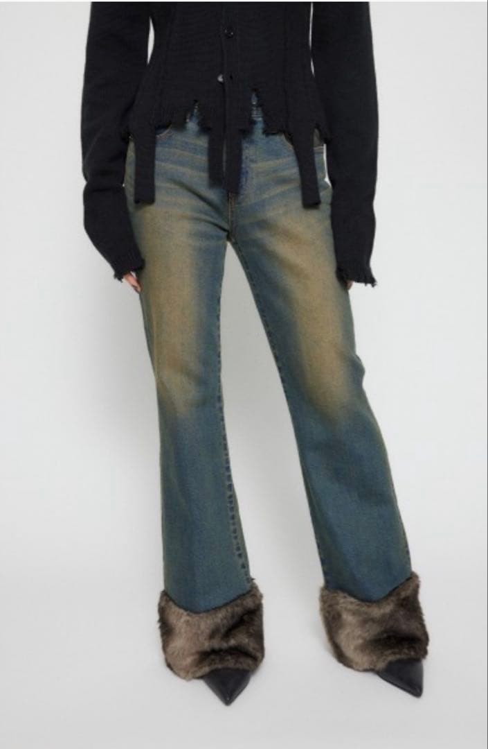 LAGUA GEM フレアデニム