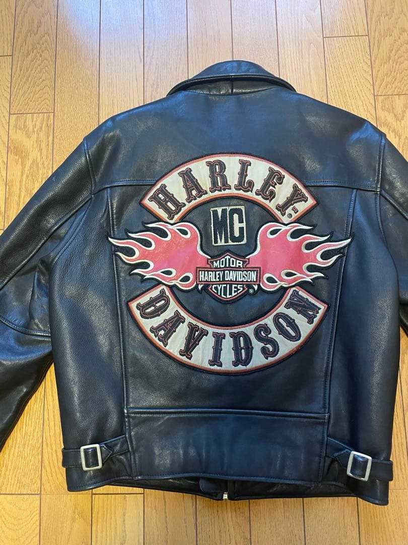 【レア　人気】　ハーレー　革ジャン　レザージャケット　Mサイズ　ファイヤー　刺繍
