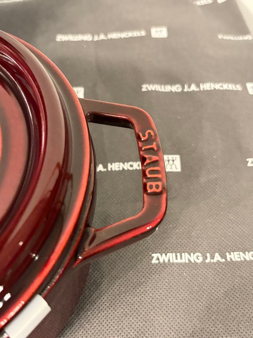 【希少】staubココットラウンド　16cm グレナディンレッド