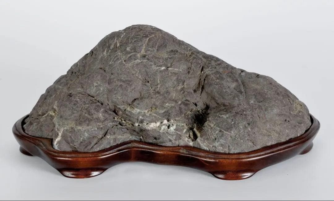 山景石 連山 遠山景 観賞石 台座付 3.4kg 水石 自然石 景石 盆景 盆石